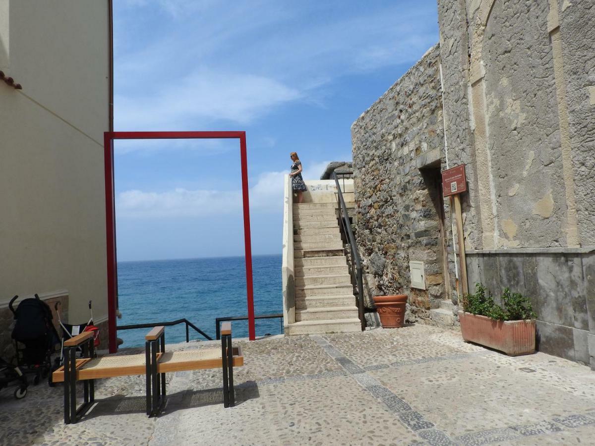 チェファル Terrazza Piazzetta Piazza Francesco Crispiヴィラ エクステリア 写真